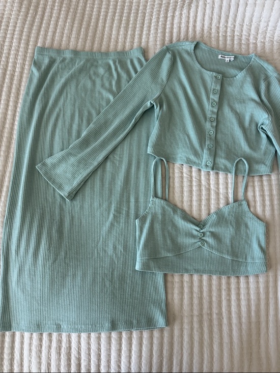 Reformation Dresses & Skirts - Reformation Three-Piece Ribbed Skirt Set in Green | size Small